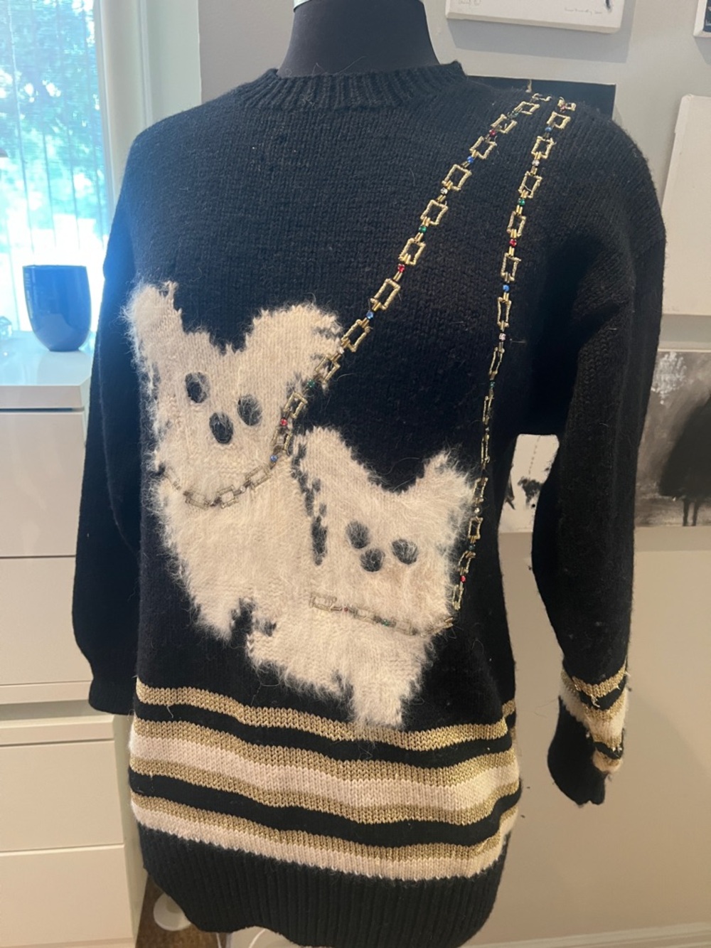 Lillie Rubin Black Crewneck Sweater with White Fuzzy Dog Motif